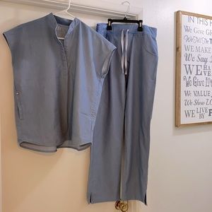 Rare “heather indigo” limited edition figs set-